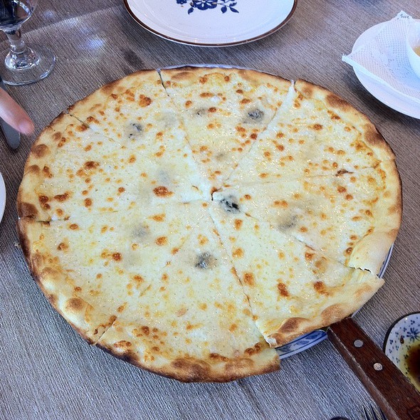 S.E PIZZA GORGONZOLA