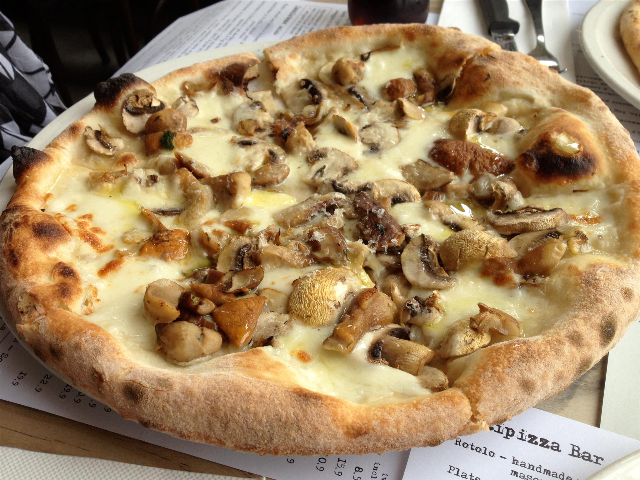 S.E PIZZA PORCINI